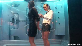 Soaked And Sexy Screencap 17 on www.sinx.com