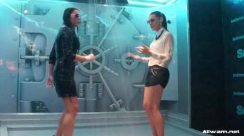 Soaked And Sexy Screencap 21 on www.sinx.com