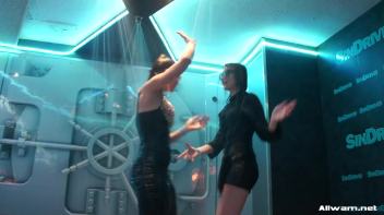 Soaked And Sexy Screencap 40 on www.sinx.com