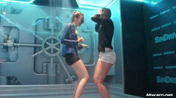 Soaked And Sexy Screencap 64 on www.sinx.com