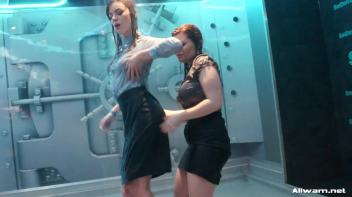 Soaked And Sexy Screencap 78 on www.sinx.com