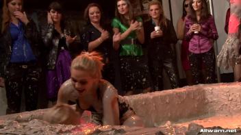 Two Blondes Get Stupid In The Mud! Screencap 16 on www.sinx.com