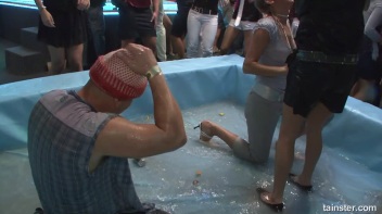 Bikini Beach Balls Part 1 - Cam 2 Screencap 98 on www.sinx.com