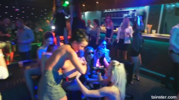 Lezzies - The Femme Fest Part 4 - Cam 3 Screencap 64 on www.sinx.com