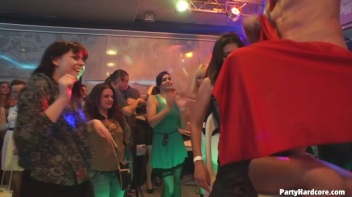 Party Hardcore Gone Crazy Vol. 31 Part 1 - Cam 3 Screencap 104 on www.sinx.com