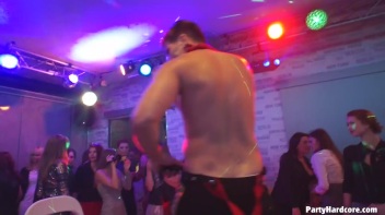 Party Hardcore Gone Crazy Vol. 31 Part 1 - Cam 3 Screencap 78 on www.sinx.com