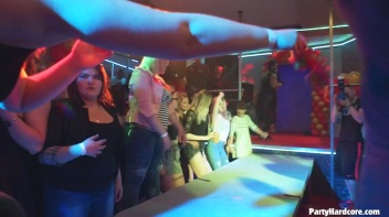 Party Hardcore Gone Crazy Vol. 36 Part 5 - Cam 1 Screencap 56 on www.sinx.com