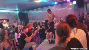 Party Hardcore Gone Crazy Vol. 31 Part 2 - Cam 2 Screencap 89 on www.sinx.com