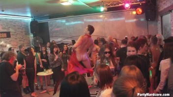 Party Hardcore Gone Crazy Vol. 31 Part 2 - Cam 2 Screencap 15 on www.sinx.com