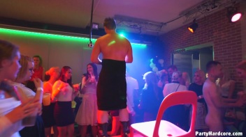 Party Hardcore Gone Crazy Vol. 37 Part 4 - Cam 1 Screencap 64 on www.sinx.com
