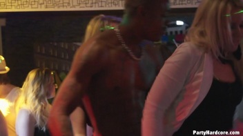 Party Hardcore Gone Crazy Vol. 1 Part 1 - Cam 1 Screencap 29 on www.sinx.com