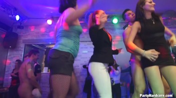 Party Hardcore Gone Crazy Vol. 32 Part 7 - Cam 4 Screencap 87 on www.sinx.com