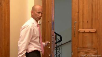 Full Piss Service Secretaries Screencap 5 on www.sinx.com