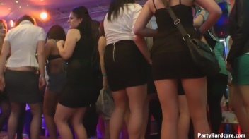 Party Hardcore Gone Crazy Vol. 11 Part 6 - Cam 4 Screencap 62 on www.sinx.com
