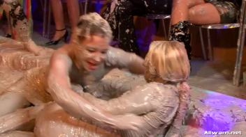 Blonde vs. Brunette Mud Battle Screencap 46 on www.sinx.com