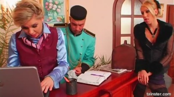 Hotel Horeseplay Screencap 10 on www.sinx.com