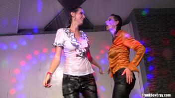 Crazier By The Dozen Part 3 - Shower Cam Screencap 45 on www.sinx.com