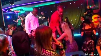 Pussy Casino Part 2 - Cam 2 Screencap 38 on www.sinx.com