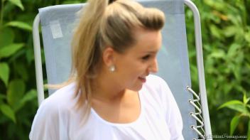 Pretty Pissers Please Those Pussies Screencap 8 on www.sinx.com