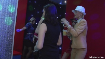 Extreme Speed Dating Part 1 - Cam 2 Screencap 87 on www.sinx.com