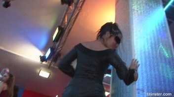 Extreme Speed Dating Part 1 - Cam 2 Screencap 89 on www.sinx.com