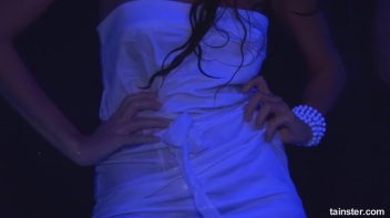 White Sensation Part 2 - Cam 4 Screencap 65 on www.sinx.com