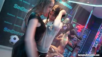 Summer Jam Bang Part 5 - Shower Cam Screencap 21 on www.sinx.com