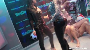 Summer Jam Bang Part 5 - Shower Cam Screencap 4 on www.sinx.com