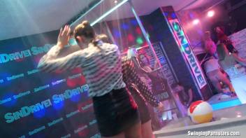 Summer Jam Bang Part 5 - Shower Cam Screencap 40 on www.sinx.com