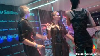 Summer Jam Bang Part 5 - Shower Cam Screencap 62 on www.sinx.com