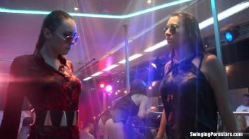 Summer Jam Bang Part 5 - Shower Cam Screencap 83 on www.sinx.com