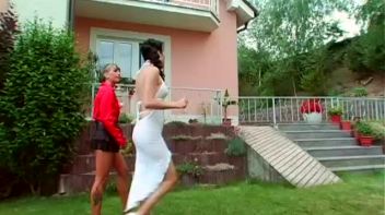 Ridin' the Giant Baloney Pony...Yee-Hawww! Screencap 5 on www.sinx.com