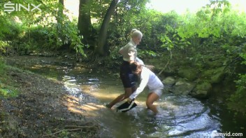 Bitchy WAM Catfight Takes Place In Stream Screencap 5 on www.sinx.com