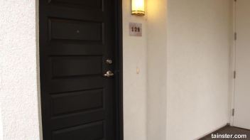 Gorgeous looking lesbians covered in piss Screencap 10 on www.sinx.com