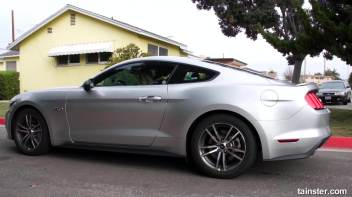 Gorgeous looking lesbians covered in piss Screencap 8 on www.sinx.com