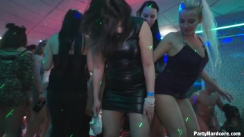 Party Hardcore Gone Crazy Vol. 7 Part 6 - Cam 1 Screencap 51 on www.sinx.com