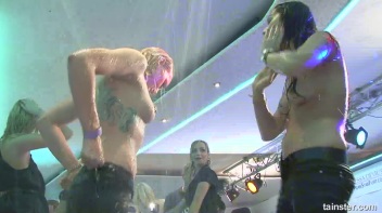 Pornstar Flirt Part 6 - Cam 3 Screencap 20 on www.sinx.com