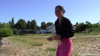 Juicy And Proud Of It! Screencap 11 on www.sinx.com