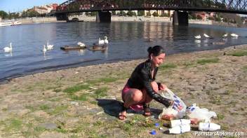 Juicy And Proud Of It! Screencap 78 on www.sinx.com