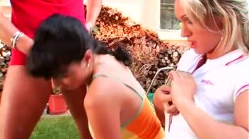 A Friendly Game of Badkitten Screencap 94 on www.sinx.com