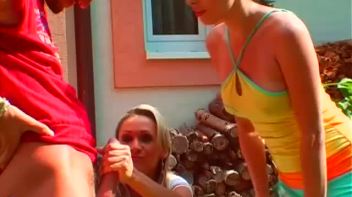 A Friendly Game of Badkitten Screencap 22 on www.sinx.com