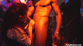 Party Hardcore Gone Crazy Vol. 32 Part 3 - Cam 2 Screencap 22 on www.sinx.com