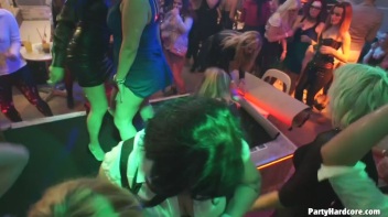 Party Hardcore Gone Crazy Vol. 32 Part 3 - Cam 2 Screencap 79 on www.sinx.com