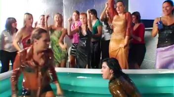 Catfight Oil Fight! Screencap 11 on www.sinx.com