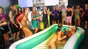 Catfight Oil Fight! Screencap 69 on www.sinx.com