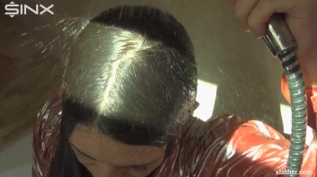 Her Shower Sex Appeal Screencap 20 on www.sinx.com