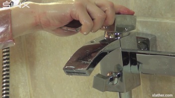 Her Shower Sex Appeal Screencap 42 on www.sinx.com