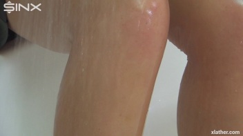 Her Shower Sex Appeal Screencap 6 on www.sinx.com