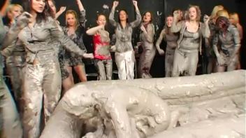 Two Dozen Babes Cheer On The Mud Fight Screencap 85 on www.sinx.com
