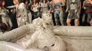 Two Dozen Babes Cheer On The Mud Fight Screencap 21 on www.sinx.com